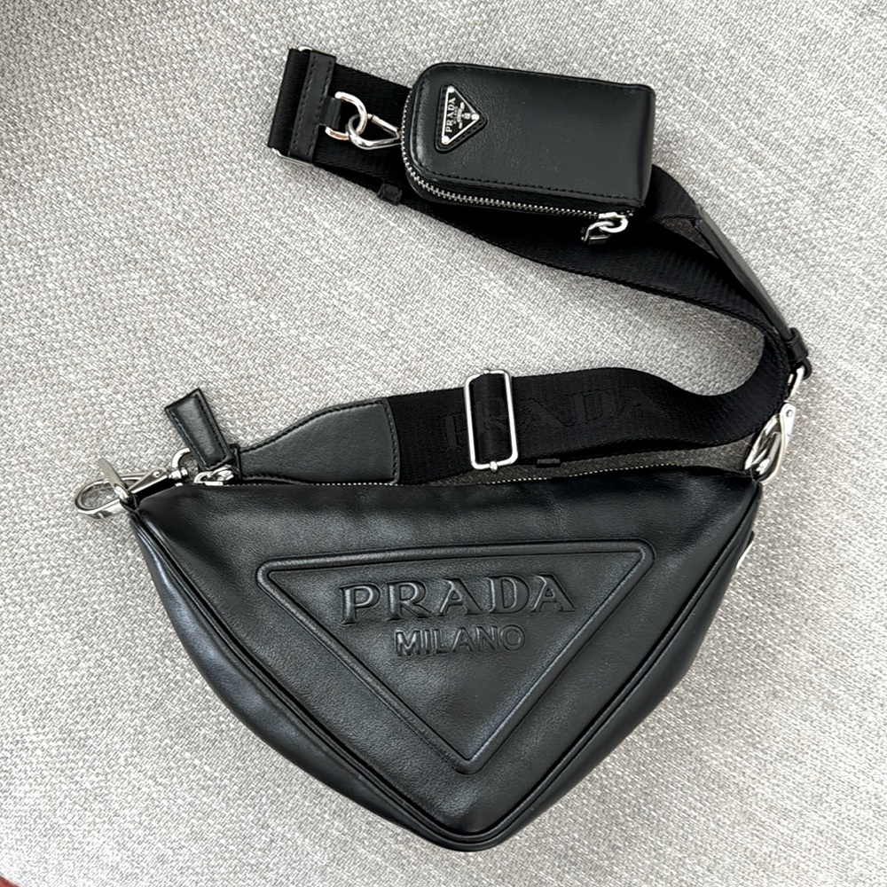 PRADA Grace lux triangle shoulder bag - brand new-